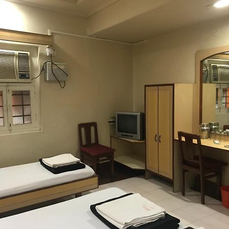 Hotel Satkar Cafeteria Belgaum Bagian luar foto